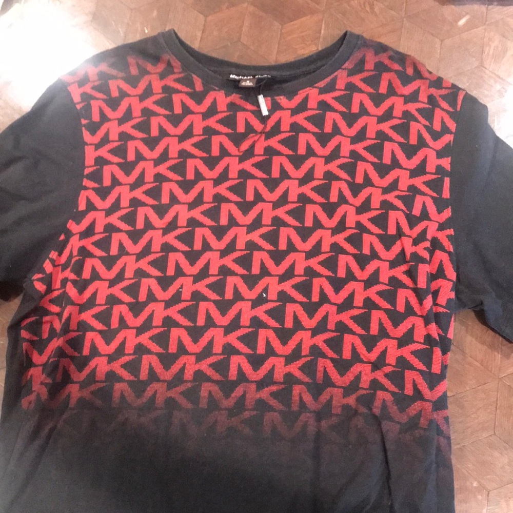 Michael Kors tee shirt